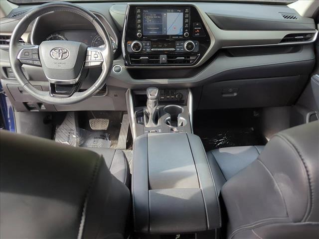 used 2020 Toyota Highlander car, priced at $28,282