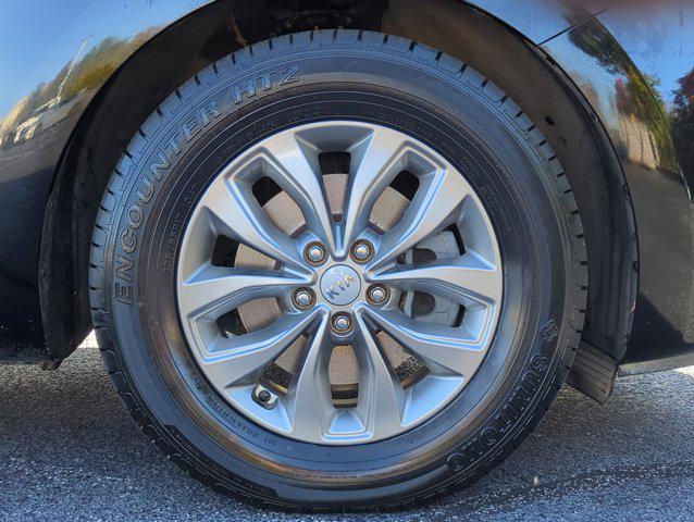 used 2020 Kia Sedona car, priced at $9,995