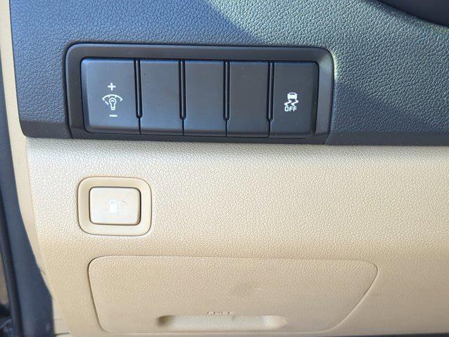 used 2020 Kia Sedona car, priced at $9,995