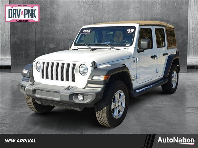 used 2019 Jeep Wrangler Unlimited car, priced at $25,897