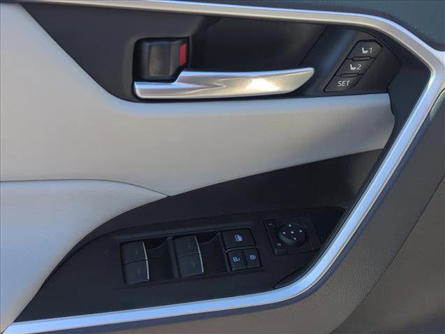 new 2025 Toyota RAV4 car, priced at $40,258