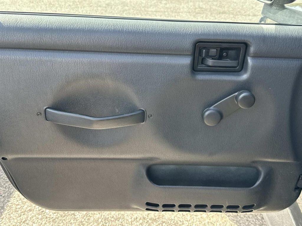 used 2006 Jeep Wrangler car, priced at $10,888