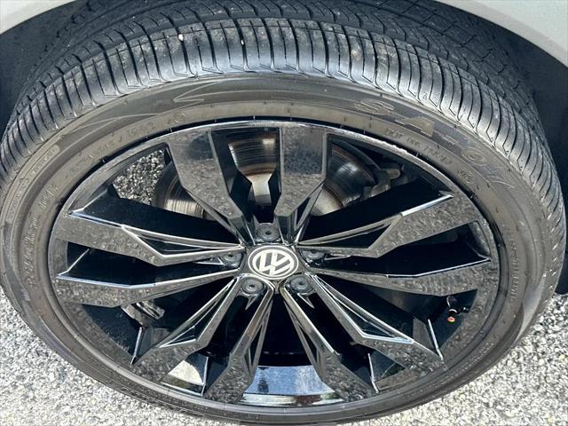 used 2021 Volkswagen Tiguan car, priced at $20,998