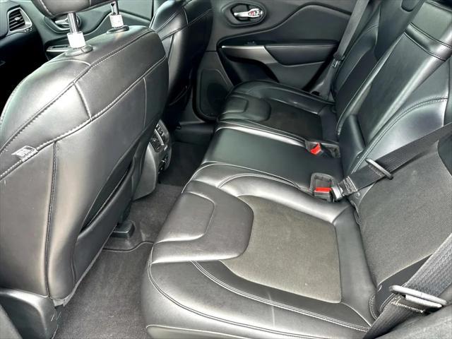 used 2019 Jeep Cherokee car, priced at $14,998