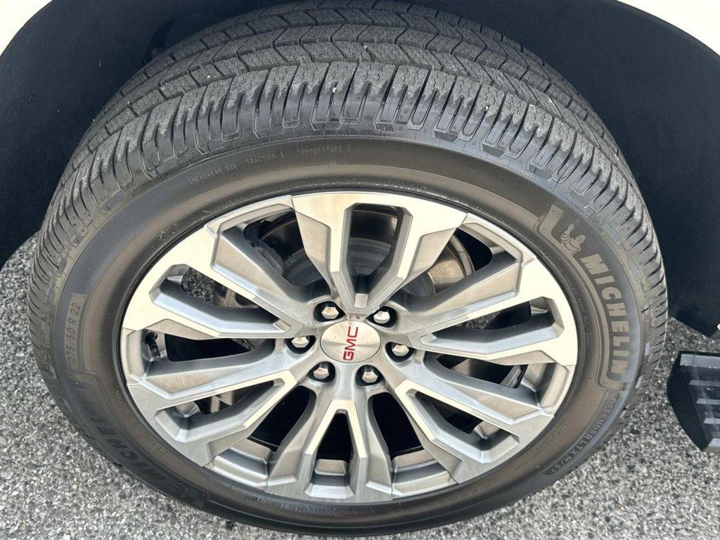 used 2021 GMC Yukon car, priced at $49,998