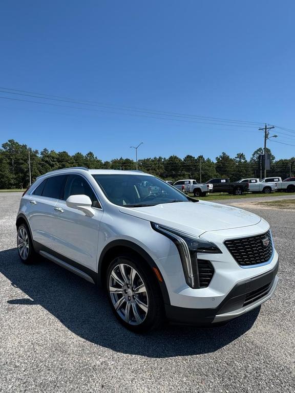 used 2019 Cadillac XT4 car, priced at $26,888