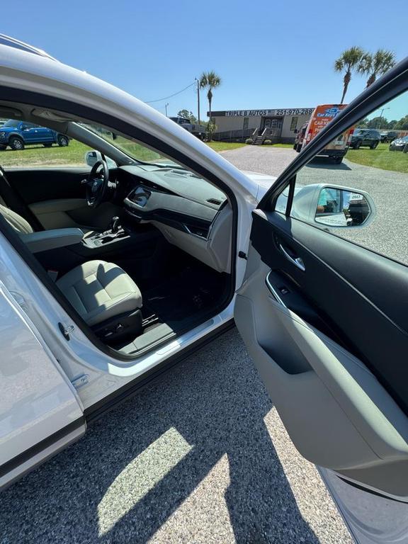 used 2019 Cadillac XT4 car, priced at $26,888