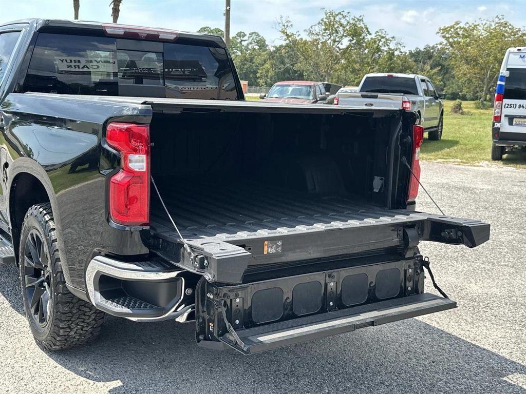 used 2022 Chevrolet Silverado 1500 car, priced at $42,998