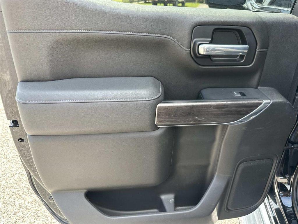 used 2022 Chevrolet Silverado 1500 car, priced at $42,998