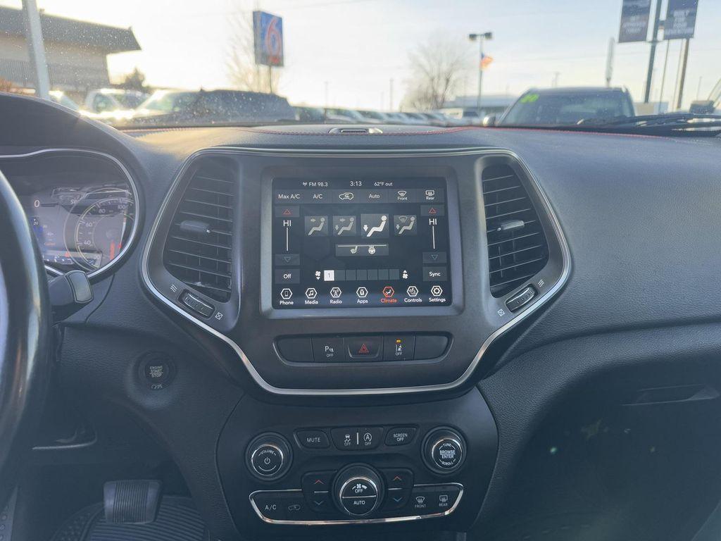 used 2021 Jeep Cherokee car, priced at $19,849