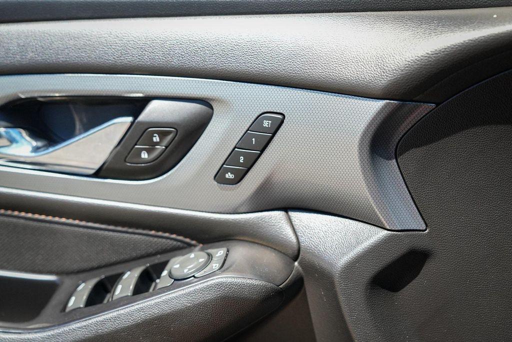used 2019 Chevrolet Traverse car, priced at $23,849