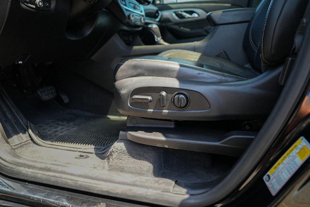 used 2019 Chevrolet Traverse car, priced at $23,849