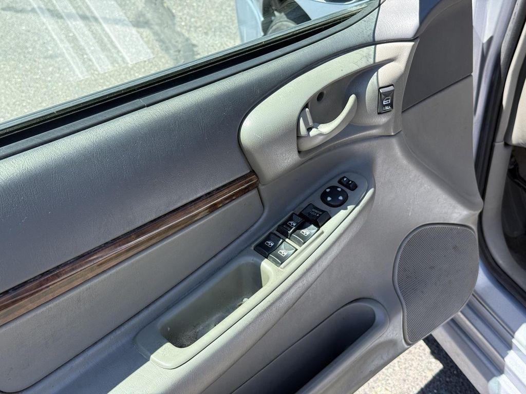 used 2005 Chevrolet Impala car, priced at $2,999