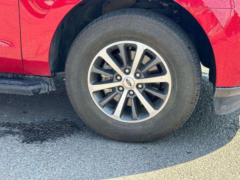 used 2021 Ford Expedition car, priced at $30,990
