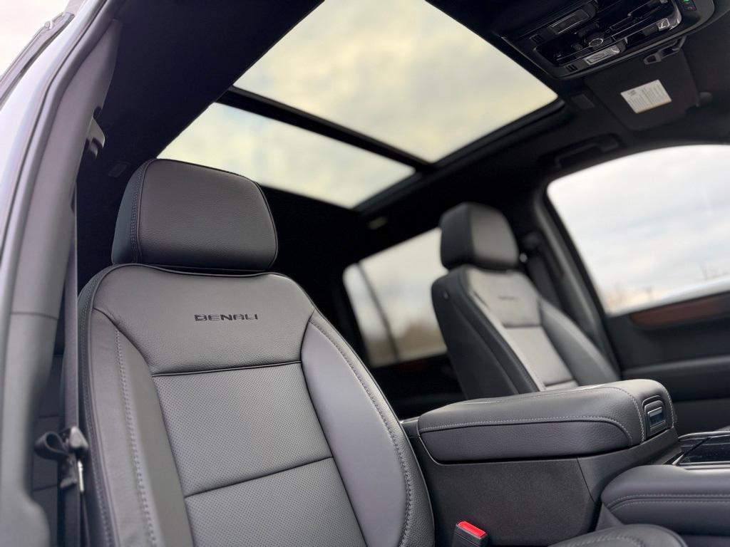 new 2026 GMC Yukon XL car, priced at $92,435