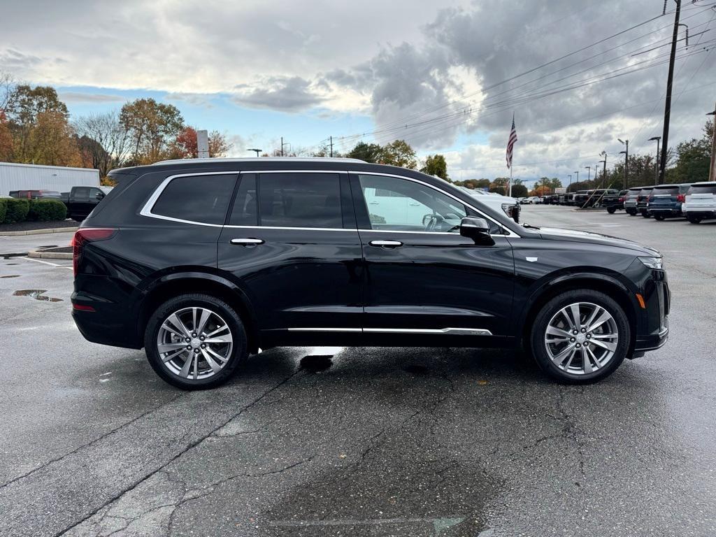 used 2024 Cadillac XT6 car, priced at $46,995