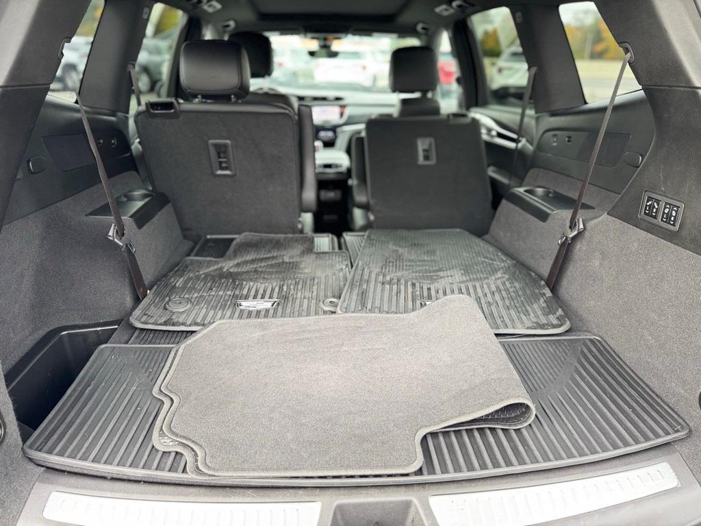 used 2024 Cadillac XT6 car, priced at $46,995