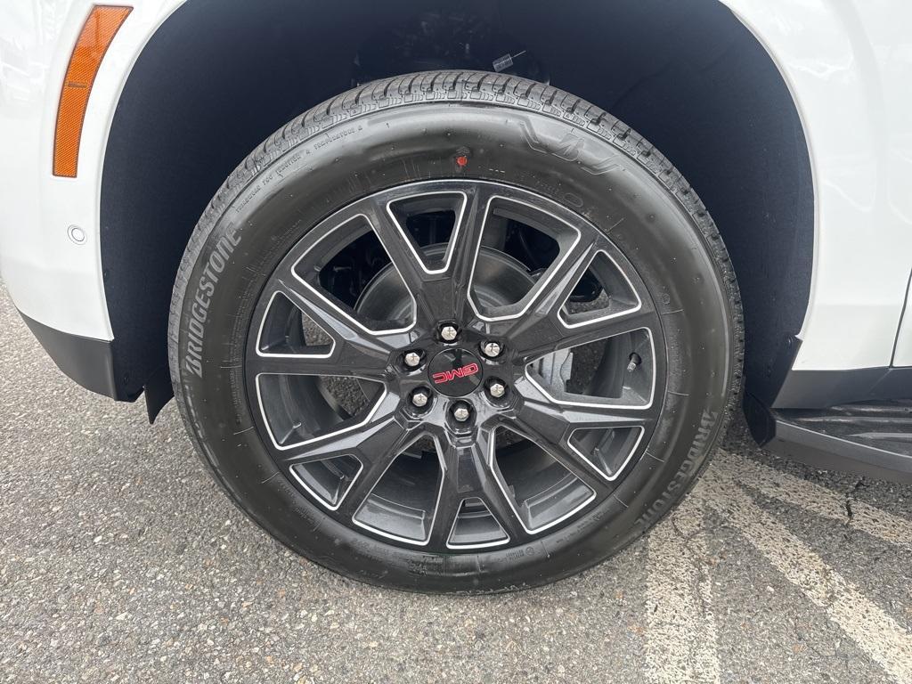 new 2026 GMC Yukon car, priced at $83,600