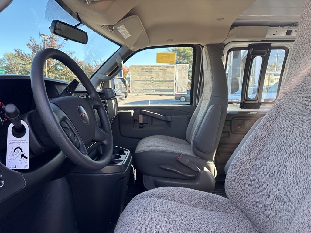 new 2025 GMC Savana 2500 car, priced at $47,468