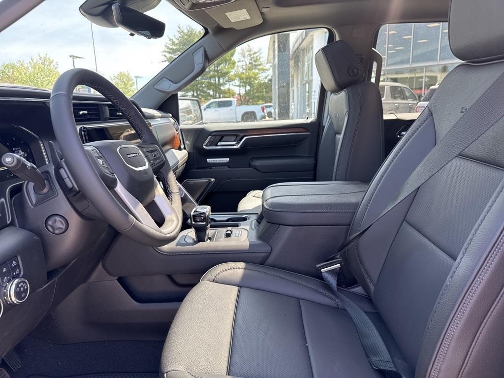 new 2025 GMC Sierra 1500 car, priced at $77,945