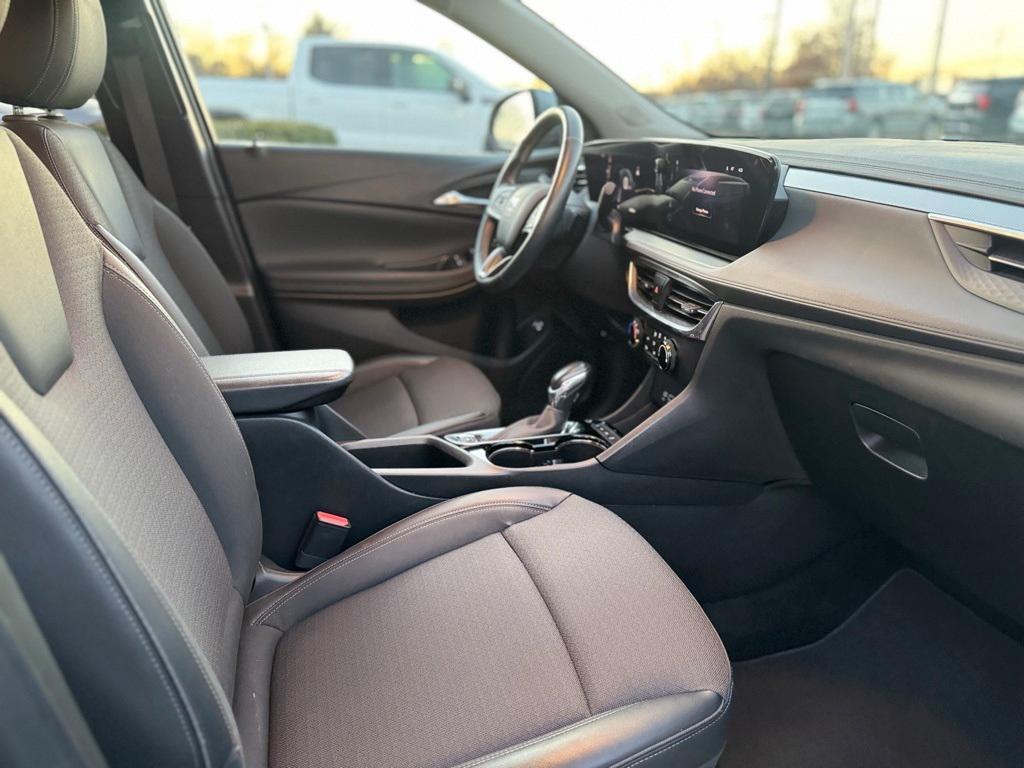 used 2024 Buick Encore GX car, priced at $24,999