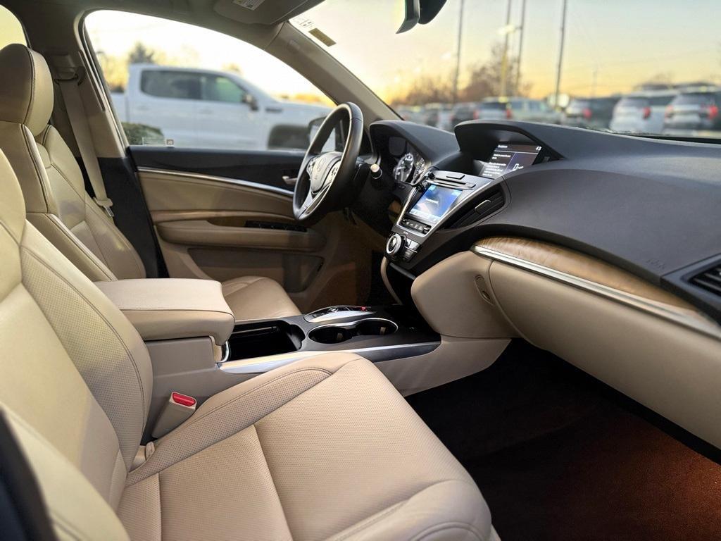 used 2020 Acura MDX car, priced at $28,699