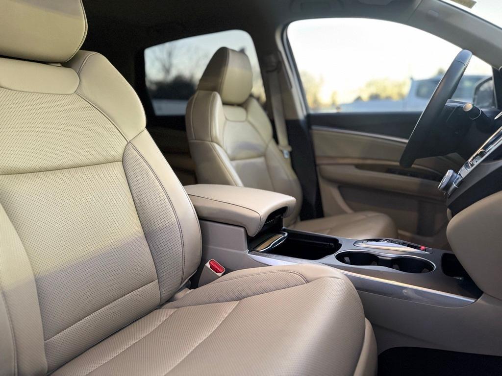 used 2020 Acura MDX car, priced at $28,699