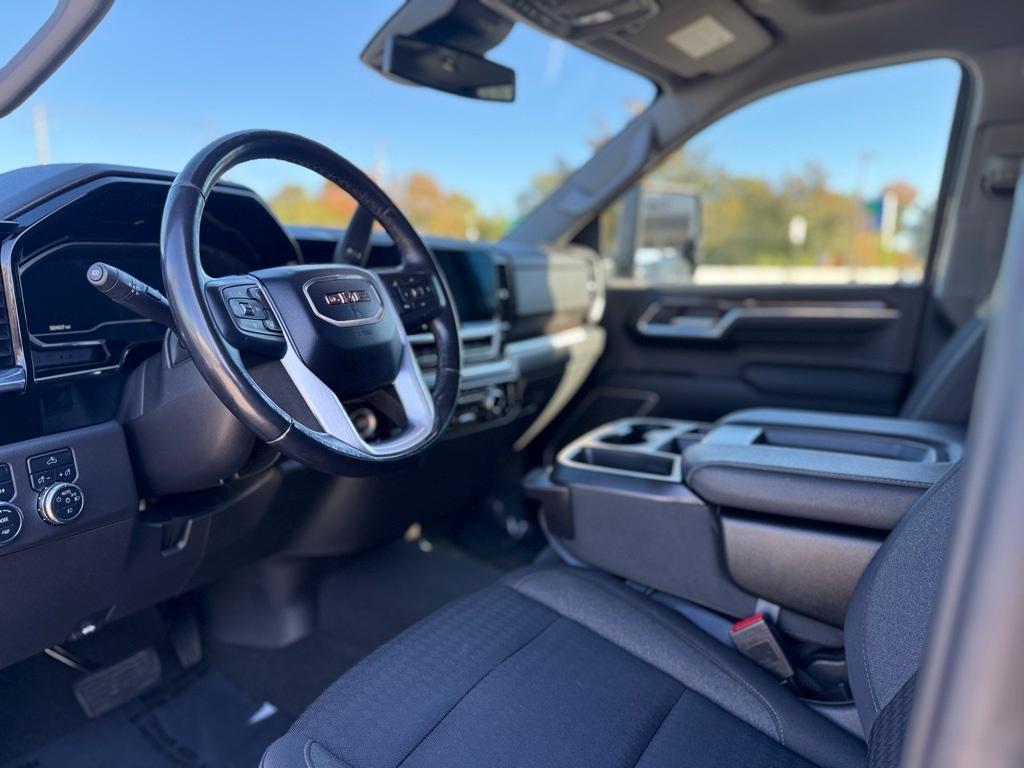 used 2022 GMC Sierra 1500 car, priced at $44,999