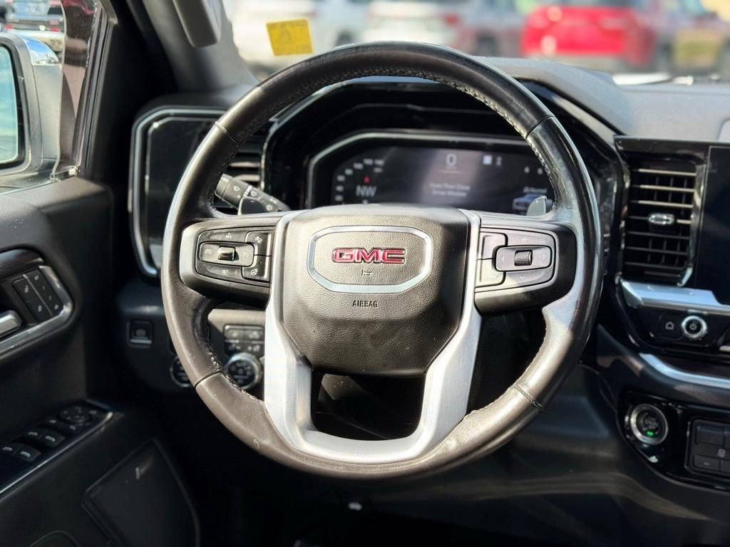 used 2022 GMC Sierra 1500 car, priced at $45,995