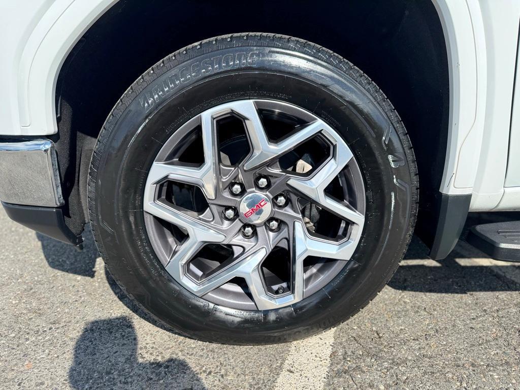 used 2022 GMC Sierra 1500 car, priced at $45,995