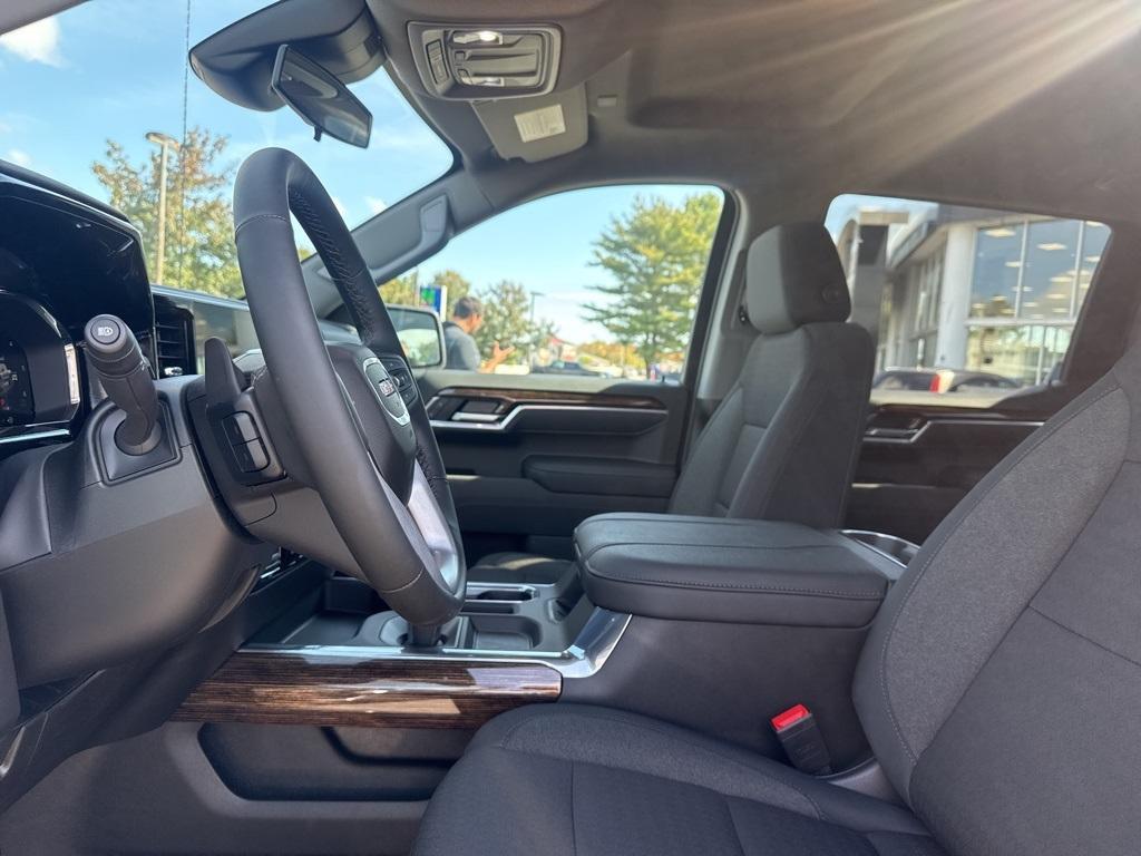 new 2026 GMC Sierra 1500 car, priced at $64,185