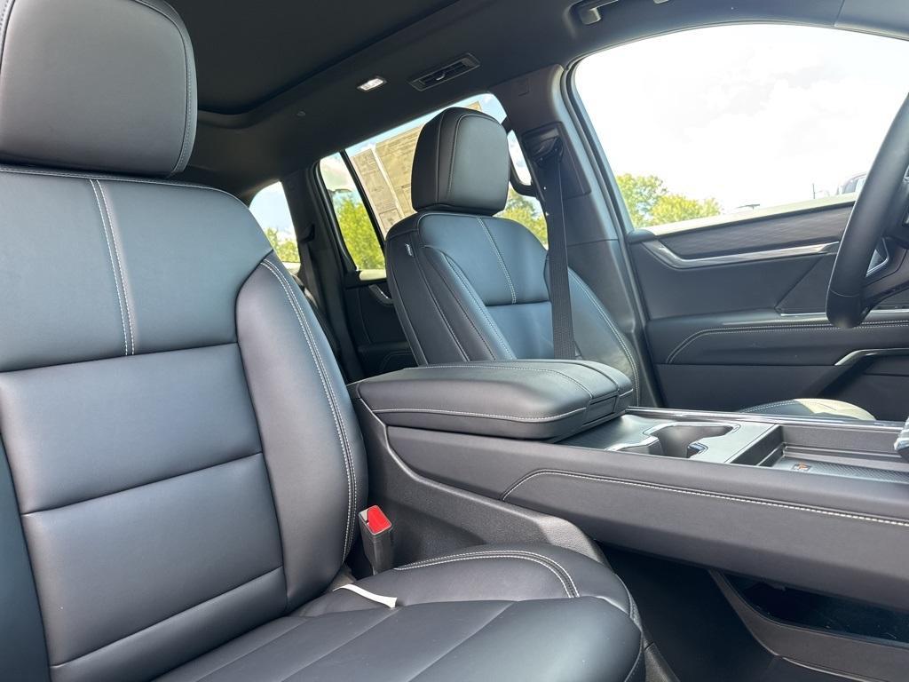 new 2026 GMC Acadia car, priced at $53,025