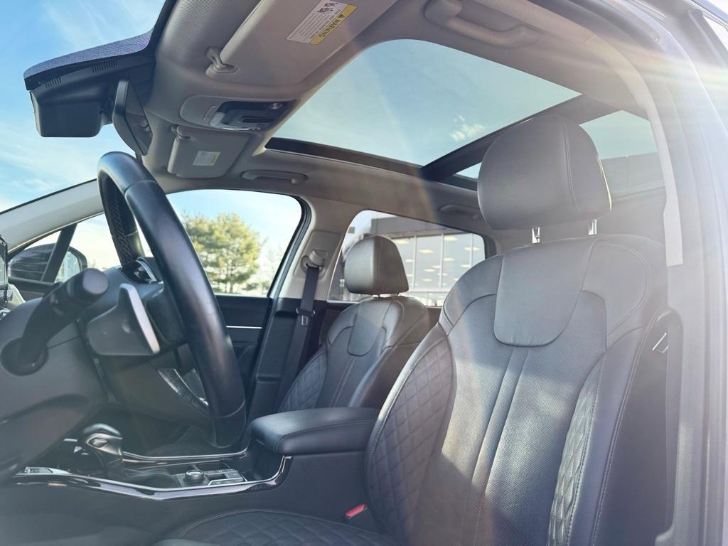 used 2022 Kia Sorento car, priced at $30,995