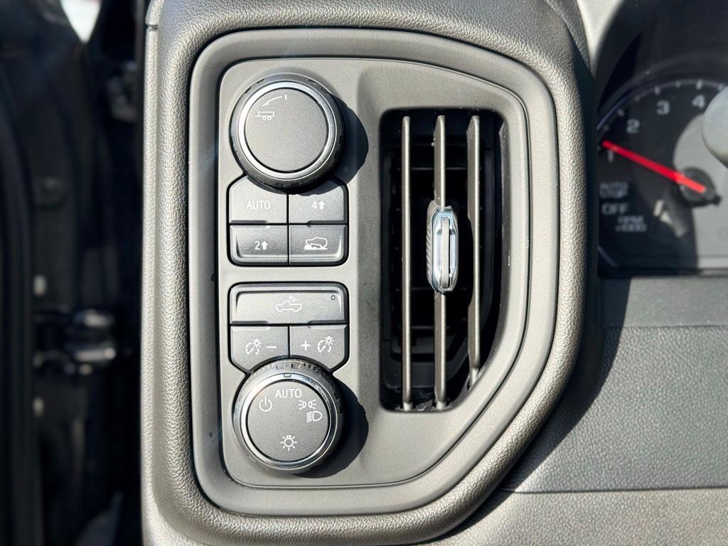 used 2022 Chevrolet Silverado 1500 Limited car, priced at $31,999