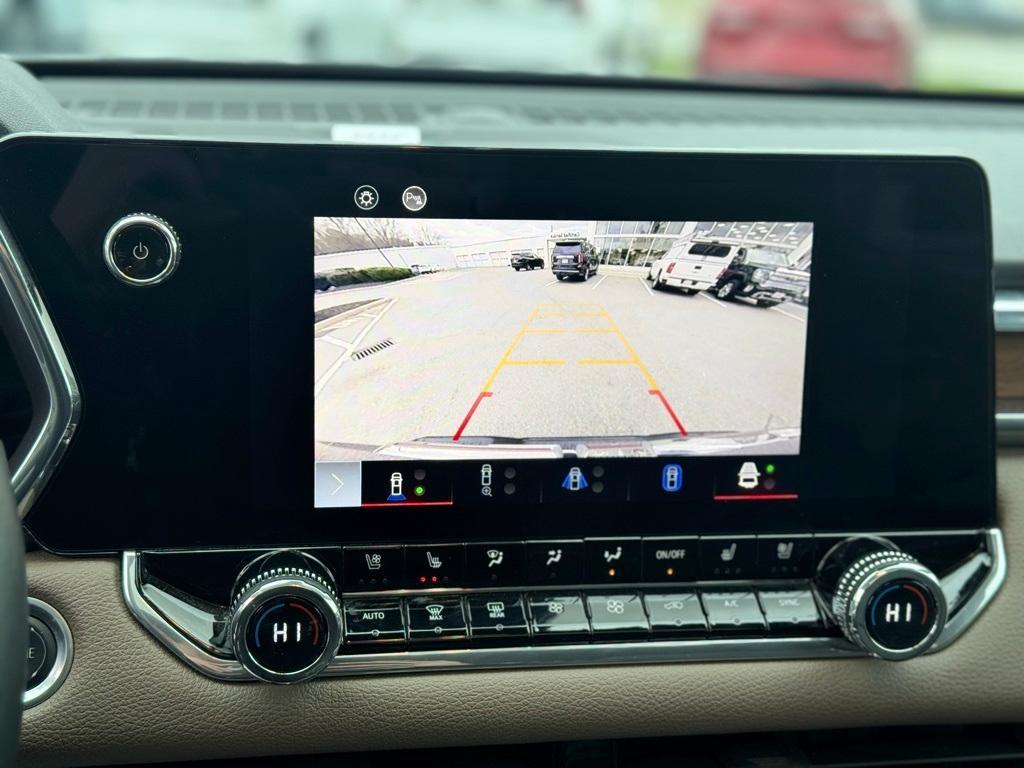 used 2024 GMC Canyon car, priced at $45,995