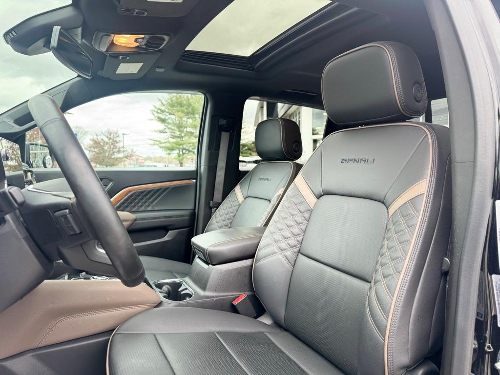 used 2024 GMC Canyon car, priced at $45,995