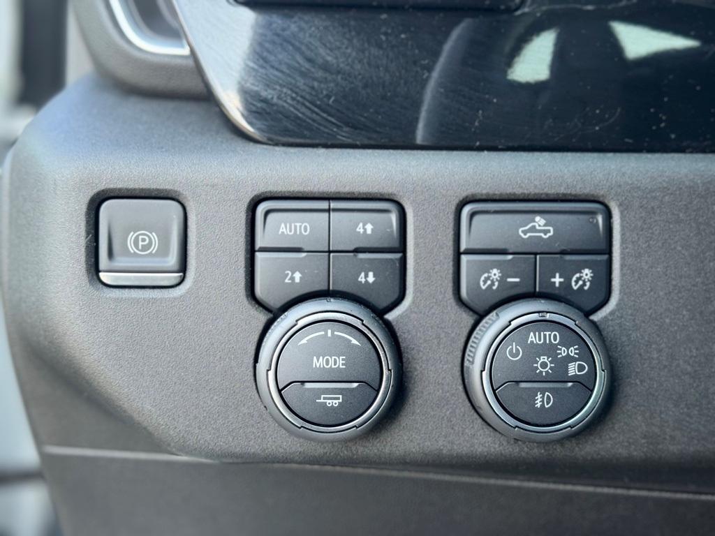 used 2023 Chevrolet Silverado 1500 car, priced at $46,895