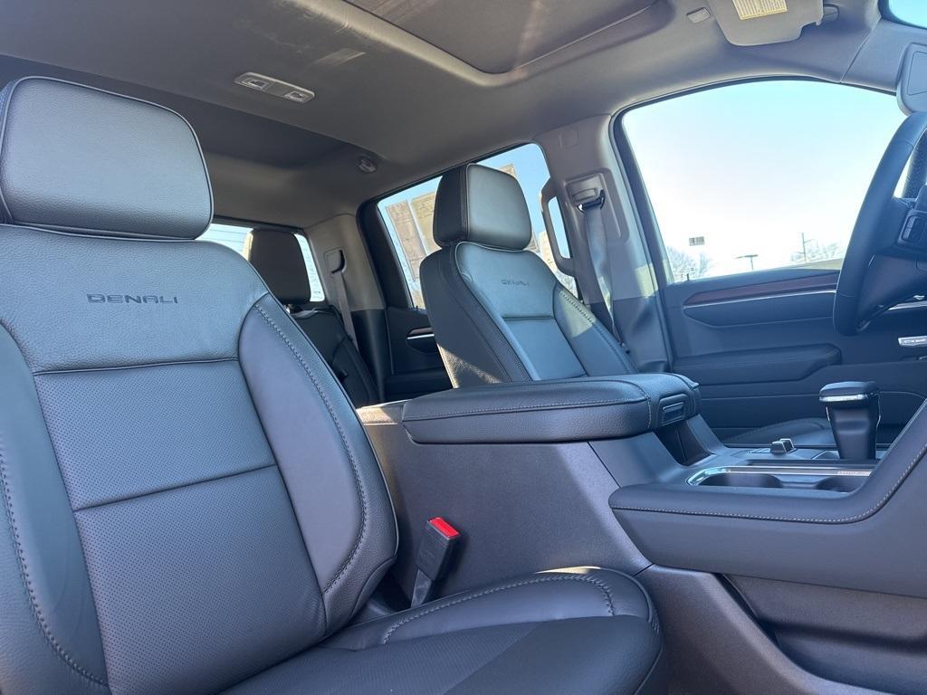 new 2026 GMC Sierra 1500 car, priced at $79,045