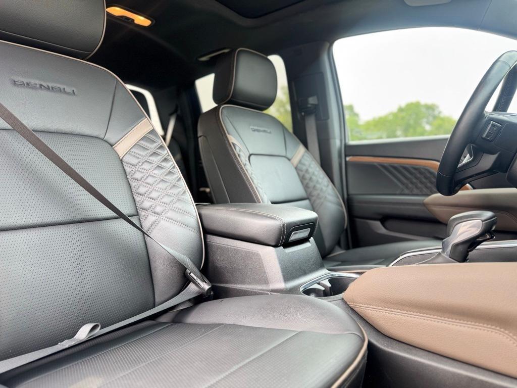 used 2023 GMC Canyon car, priced at $44,995