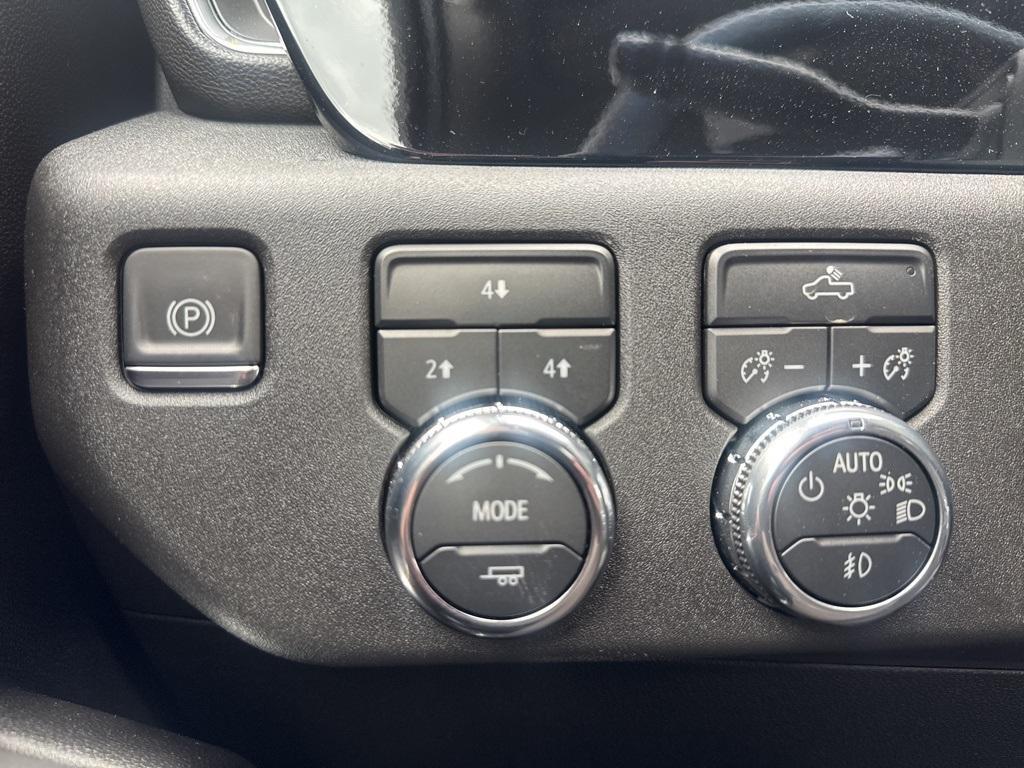new 2025 GMC Sierra 2500 car, priced at $73,535