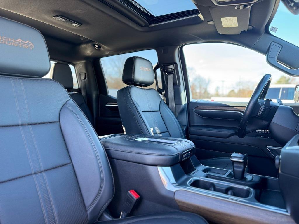 used 2022 Chevrolet Silverado 1500 car, priced at $47,999