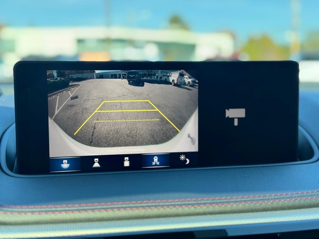 used 2023 Acura MDX car, priced at $44,495