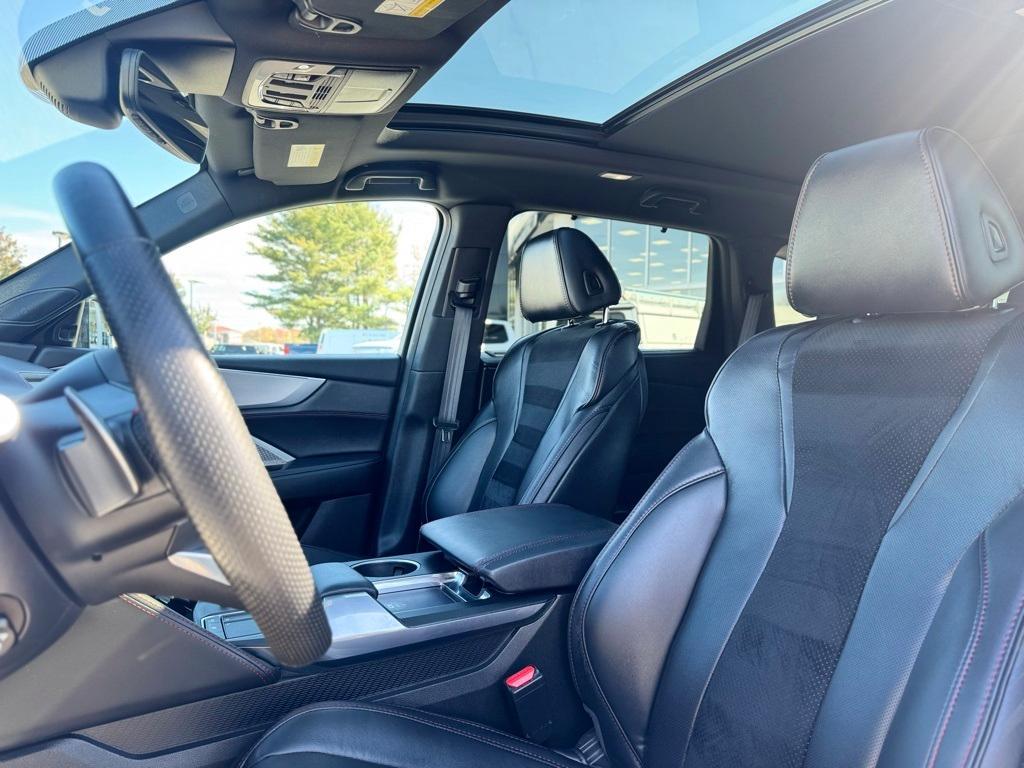 used 2023 Acura MDX car, priced at $44,495