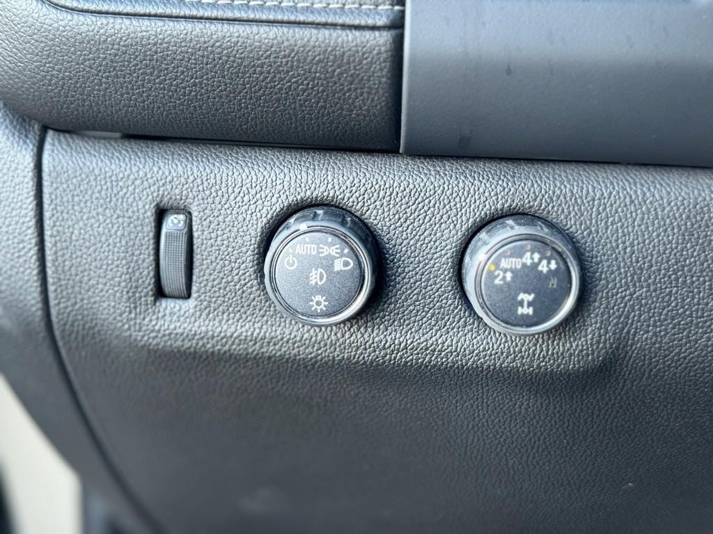 used 2021 GMC Canyon car, priced at $31,495