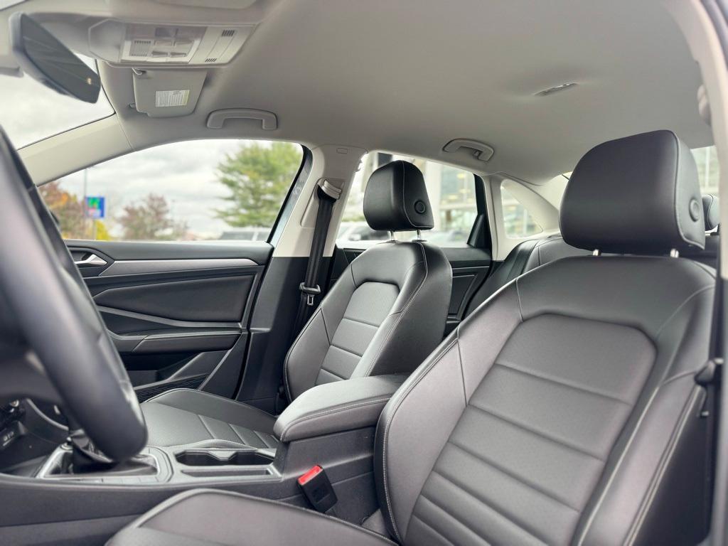 used 2023 Volkswagen Jetta car, priced at $21,495