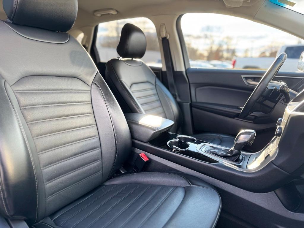 used 2018 Ford Edge car, priced at $13,999