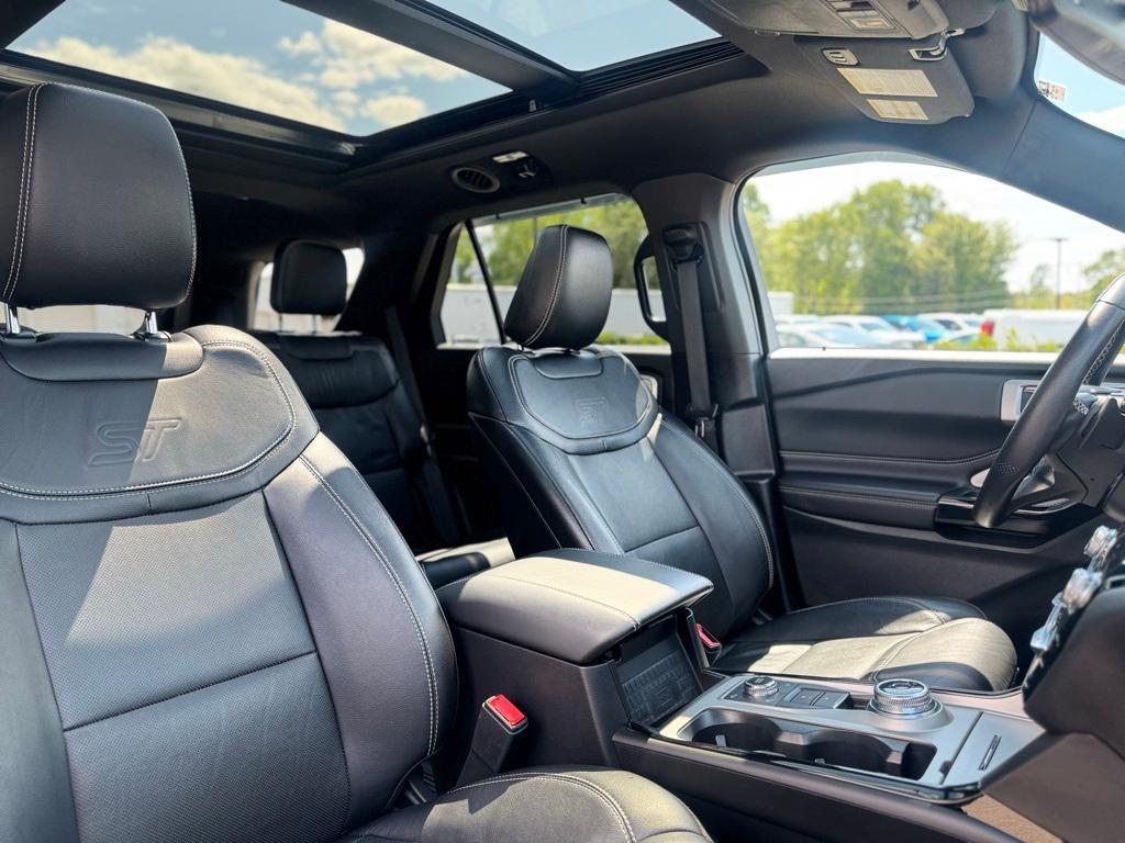 used 2022 Ford Explorer car, priced at $32,695