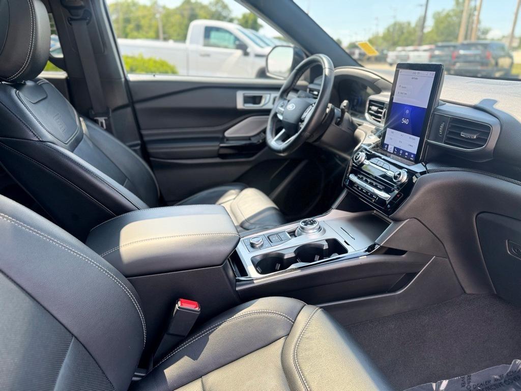 used 2022 Ford Explorer car, priced at $32,695