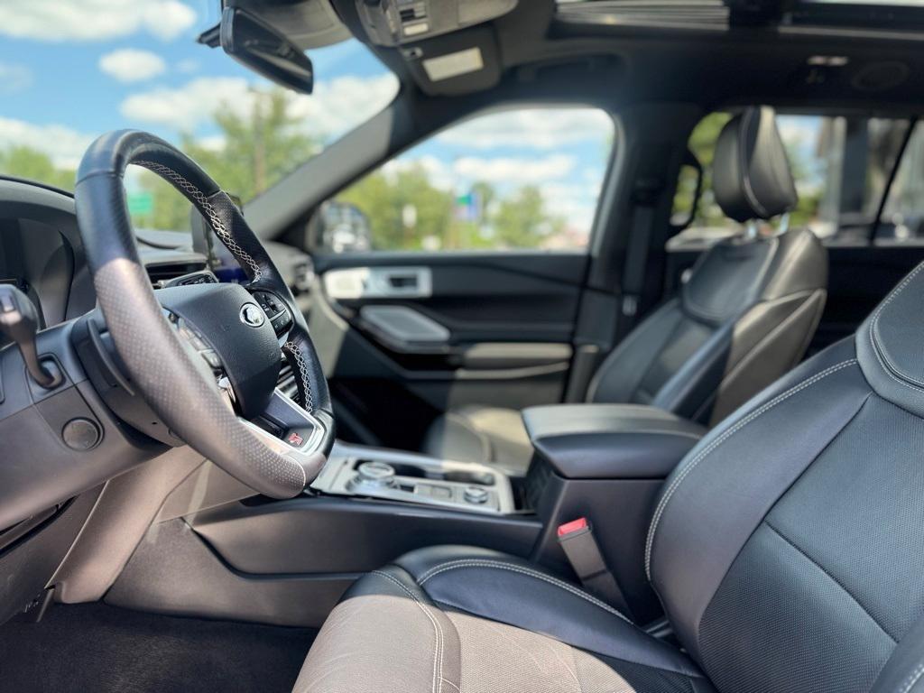 used 2022 Ford Explorer car, priced at $32,695