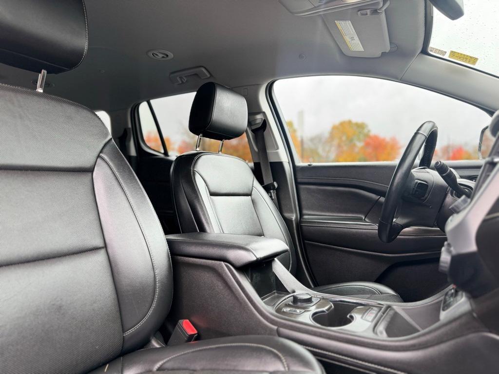 used 2023 GMC Acadia car, priced at $30,795